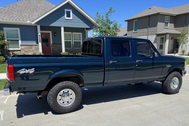 No Reserve: 1996 Ford F-250 XLT Crew Cab Power Stroke 4×4