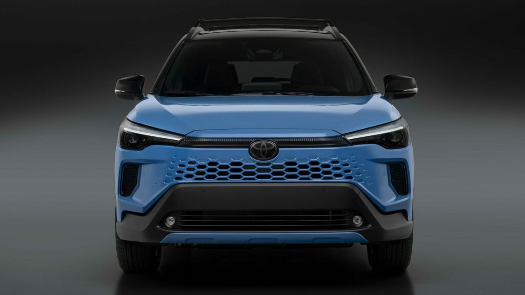  Toyota’s Global Sales Surge Is Defying All Expectations