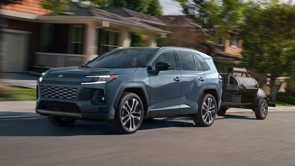  Toyota’s Global Sales Surge Is Defying All Expectations