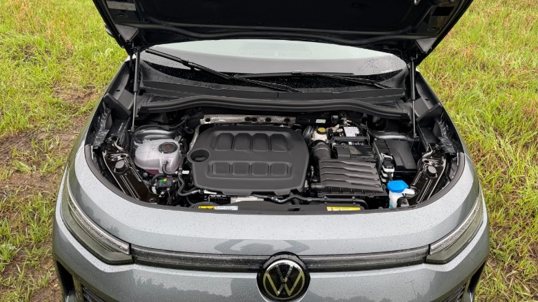 photo of the new Tiguan's engine