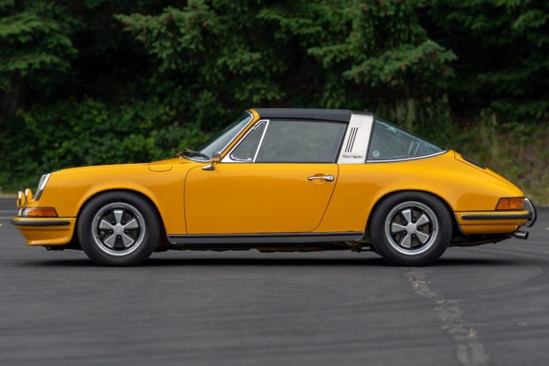 3.2L-Powered 1973.5 Porsche 911T Targa 5-Speed