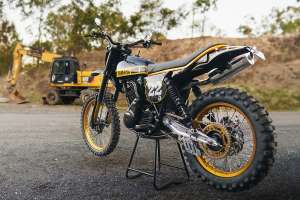 Yamaha XT500 vintage enduro restomod by Purpose Built Moto