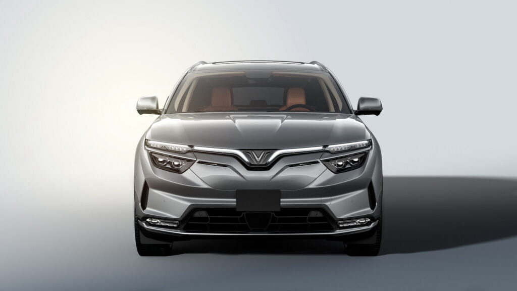  Owners Sue VinFast After VF 8 Takes Almost 24 Hours To Charge