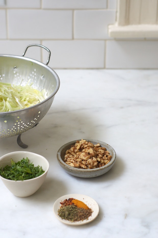 ingredients for spinach recipe ready on a counter