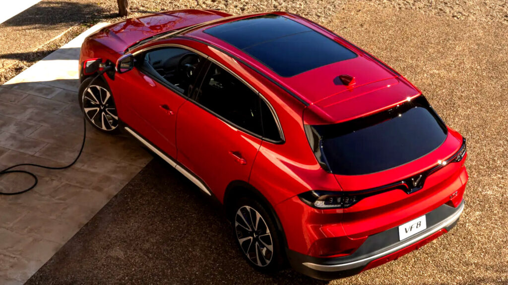  Owners Sue VinFast After VF 8 Takes Almost 24 Hours To Charge